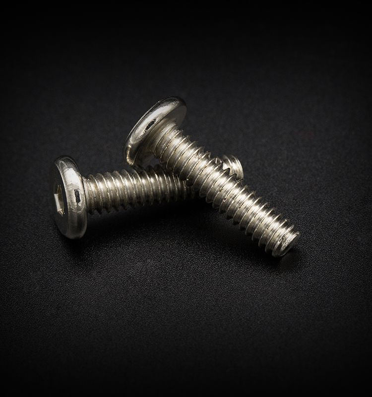 Hexagon socket machine screw